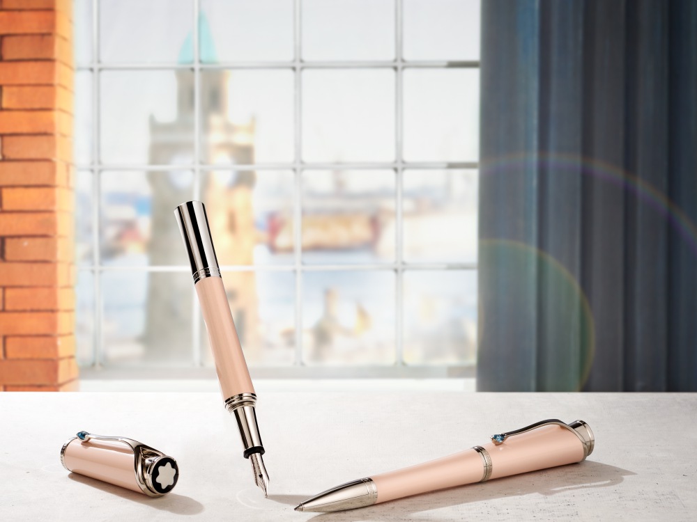 MB Holiday Montblanc Muses Poudre Fountain Pen RM3800 115273 Ballpoint RM2815 - Montblanc: The Magic of Craft