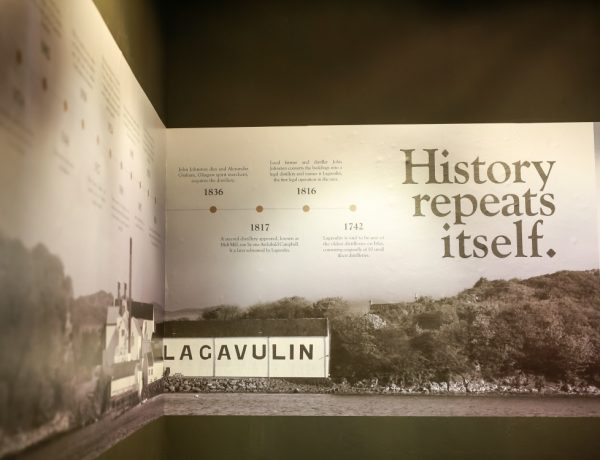 Lagavulin 200th Anniversary BIG 600x460 - Lagavulin Splendor Wine Lingering Two Centuries!
