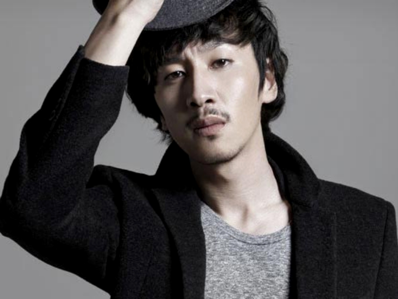 asian celebrity star beard style lee kwang soo - 向亚洲男艺人借鉴，值得一试的蓄须造型！