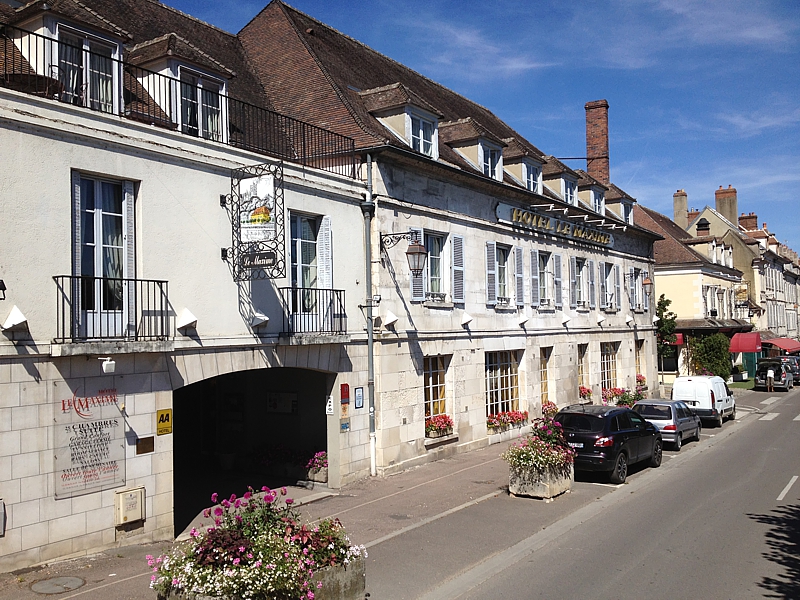 3. Hotel Le Maxime Burgundy France - 不一样的旅行：游走葡萄酒产区
