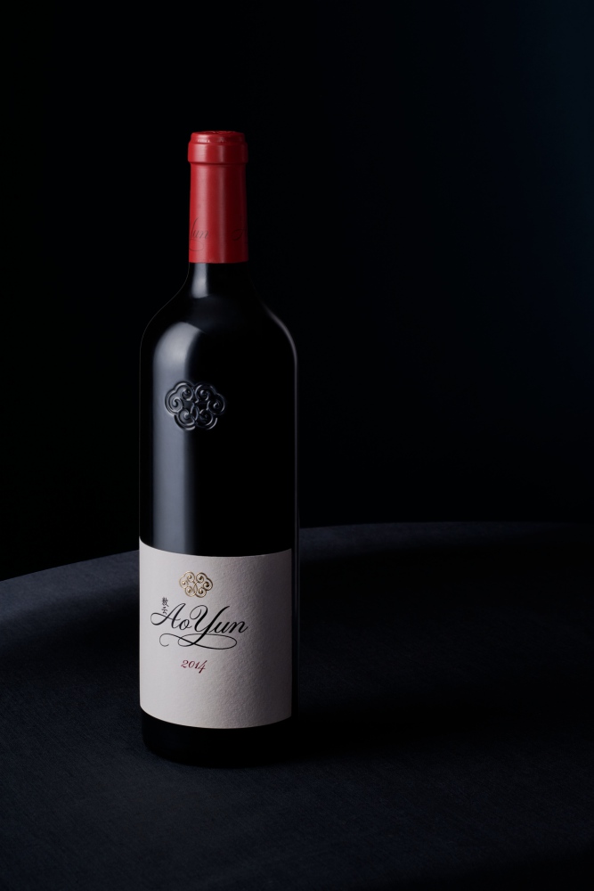 Ao Yun 2014 Vintage Red Wine - AO YUN by LVMH：来自香格里拉的顶级红酒