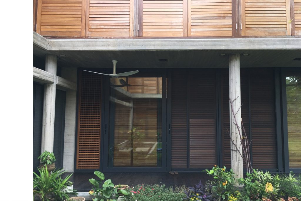 Earth Berm House by design unit 3 1024x683 - K’s Talk：设计感100分！大马10个绝美绿色住宅
