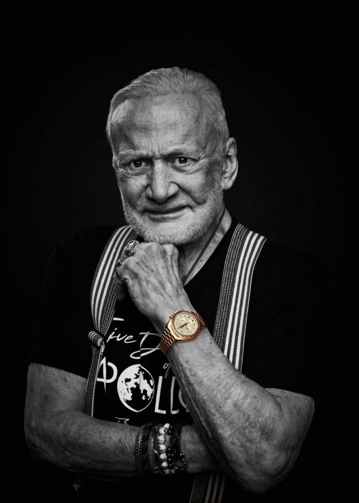 Omega Speedmaster Moonwatch Buzz Aldrin Apollo 11 50 Years Anniversary 731x1024 - “阿波罗11号”50周年:Omega Speedmaster 18K 超霸腕表 Omega Speedmaster Moonwatch Buzz Aldrin Apollo 11 50 Years Anniversary 731x1024 - “阿波罗11号”50周年:Omega Speedmaster 18K 超霸腕表
