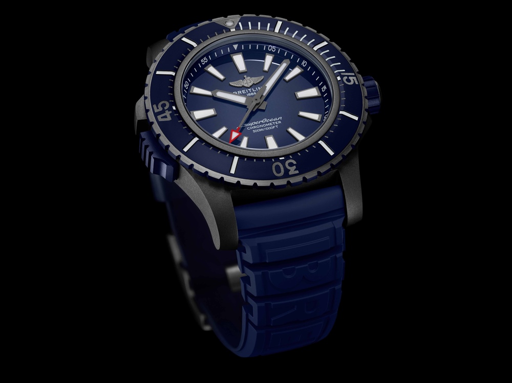 breitling superocean 48 in black titanium with blue dial and blue vented - 进一步保育海洋！Breitling Superocean Heritage 巴厘岛发布