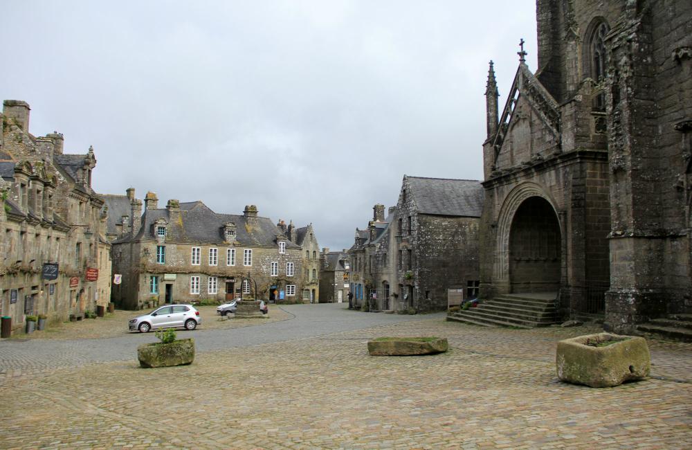 Kingssleeve Travel Issue DK Lin x Kingssleeve Locronan France - 旅游特辑 Traveler's Stories (EP1):DK 林道锦 Kingssleeve Travel Issue DK Lin x Kingssleeve Locronan France - 旅游特辑 Traveler's Stories (EP1):DK 林道锦