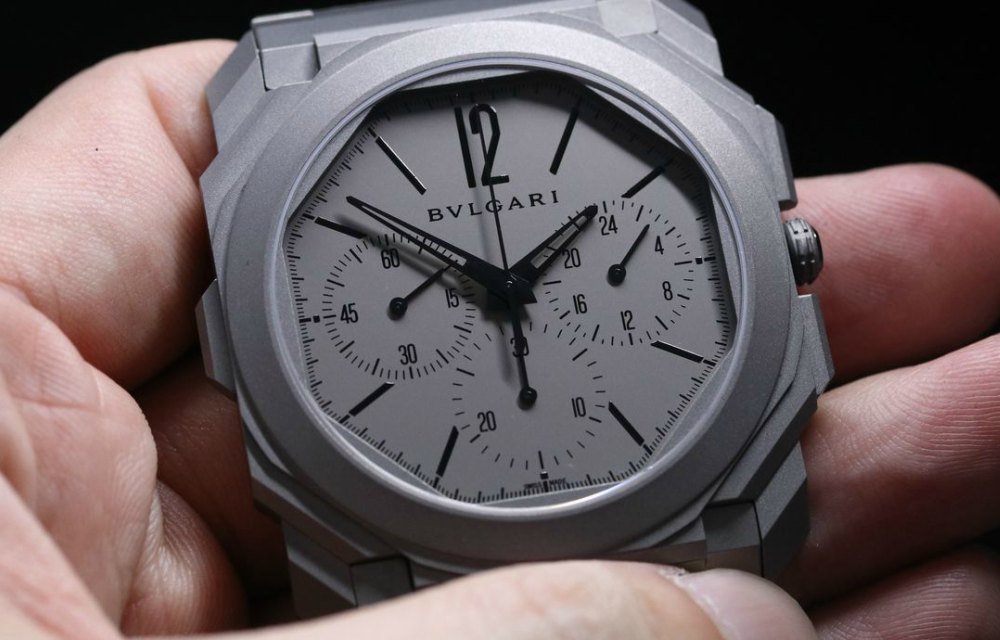 Travel Issue GMT Watches Bvlgari Octo Finismo Chronograph GMT Dial - Traveler's Timepiece：4款GMT双时区精表