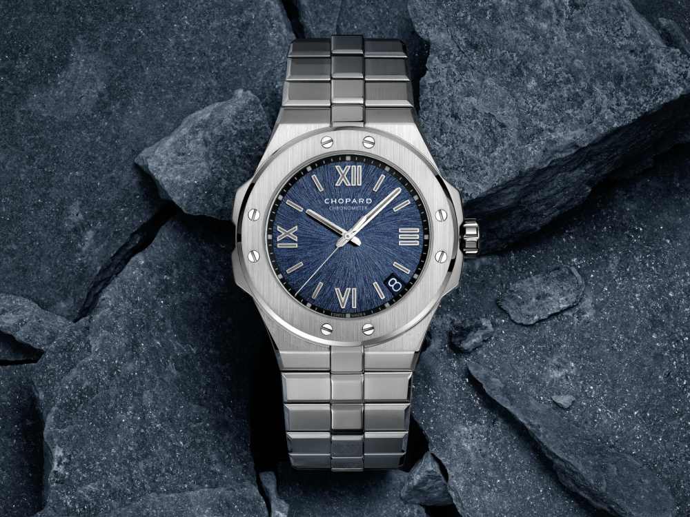 Watchwatches Chopard Alpine Eagle 41mm 1 - 承家族特色 延经典设计：CHOPARD ALPINE EAGLE