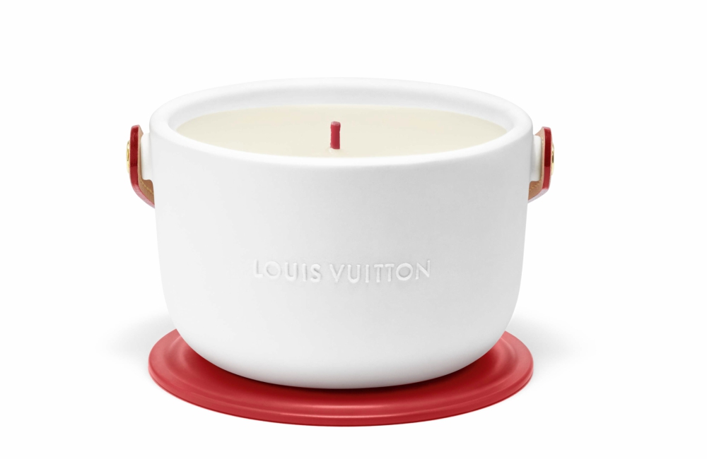 Louis Vuitton RED Candle against AIDS 1 - 赠送 LOUIS VUITTON（RED）香烛以支持终结艾滋病