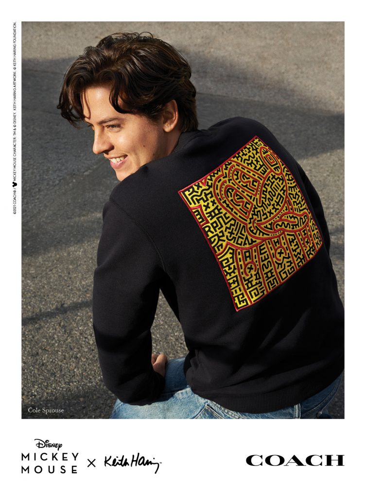 MickeyxKH Cole Sprouse 753x1024 - Coach x Disney Mickey Mouse x Keith Haring联名系列，不能错过的单品推荐！