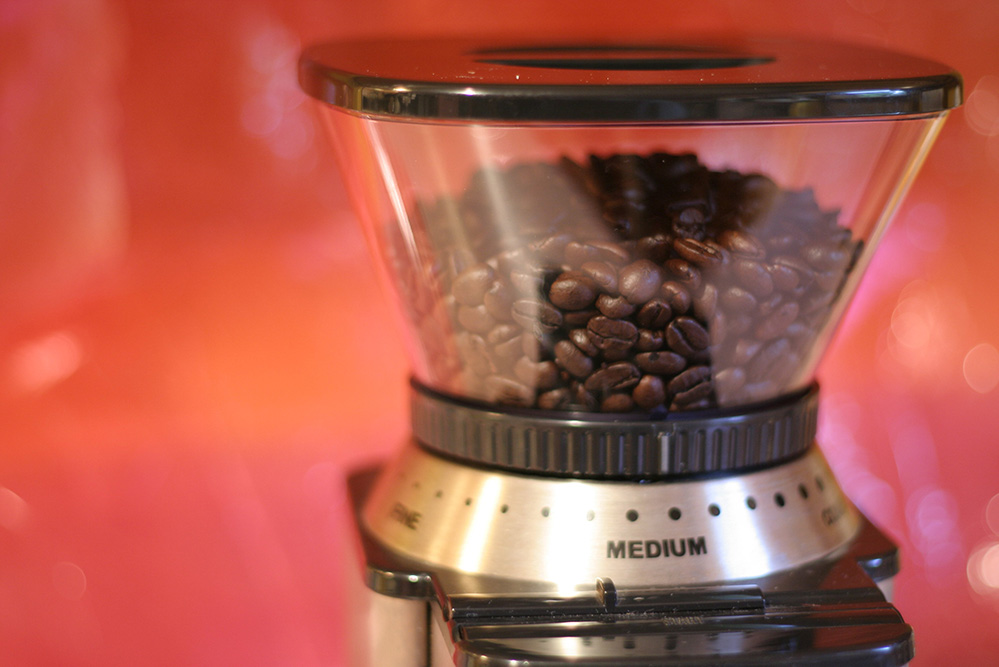 coffee grinder - 什么是手冲咖啡？如何在家泡制手冲咖啡？