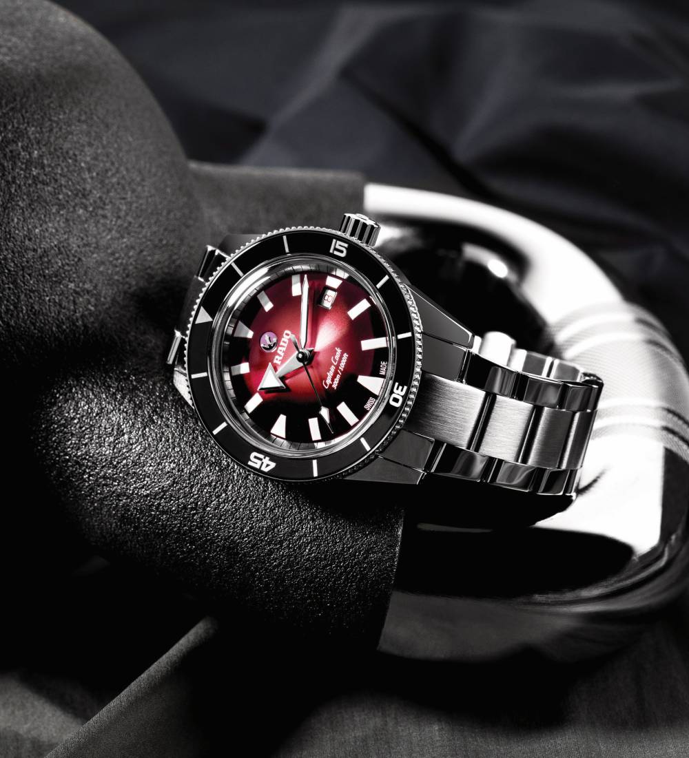 rado red focus 3 - Rado 瑞士表的红色态度：三枚极具鲜明个性的红盘腕表！