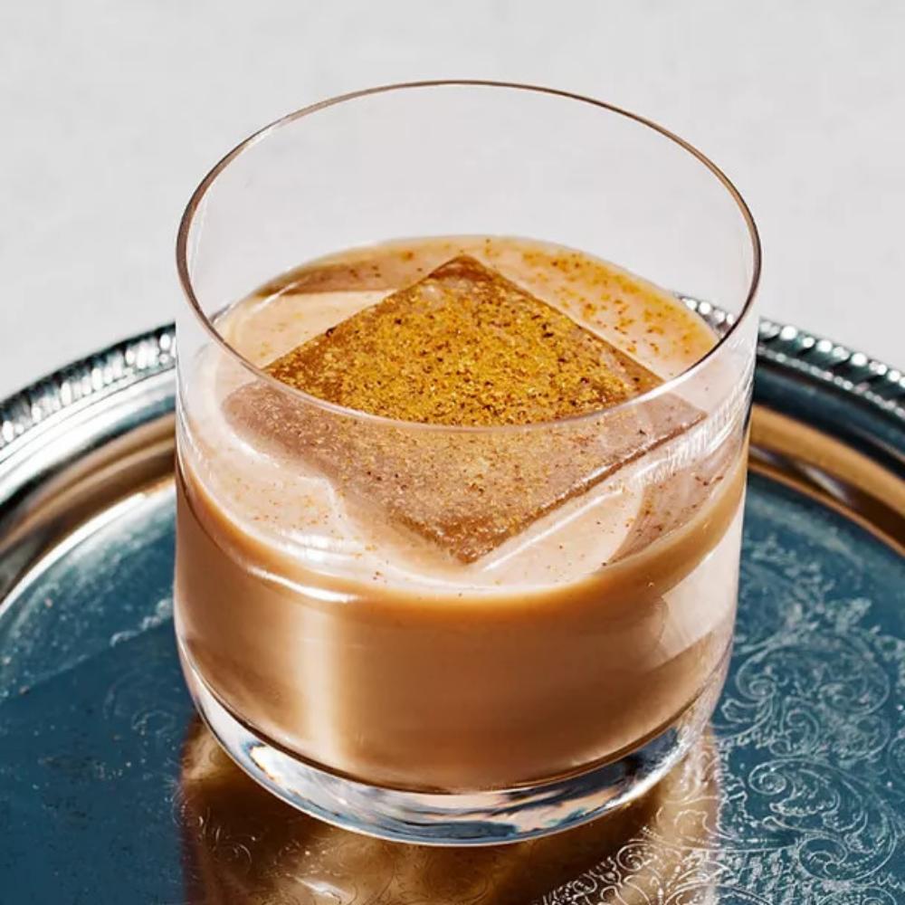 the perfect combination of two modern drinks 5 coffee cocktail recipes 03 - 现代两大饮品的完美结合：5款咖啡鸡尾酒调法