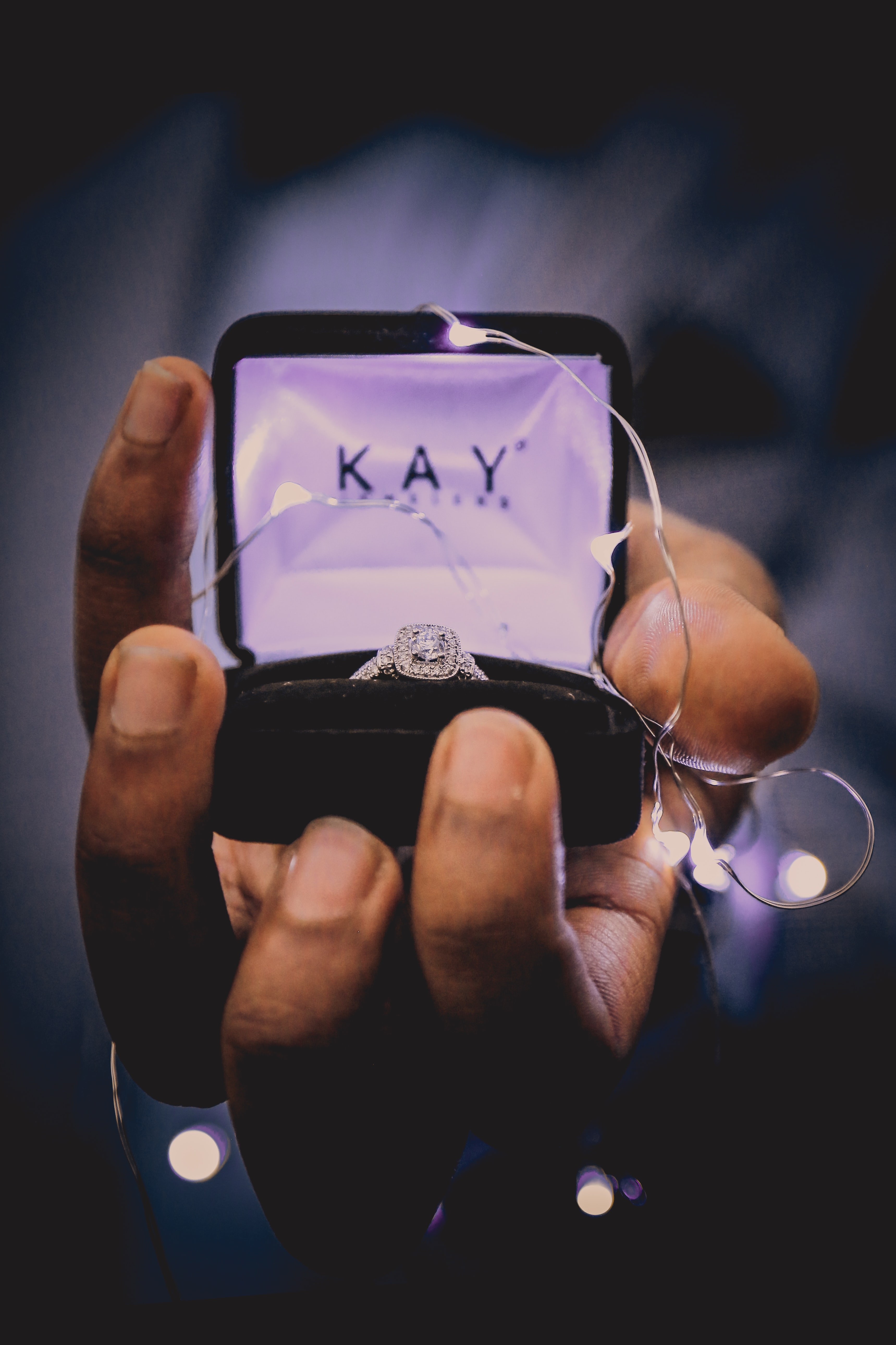 engagement ring tips personalized - 如何选购求婚戒指？跟着这6大指南准没错！