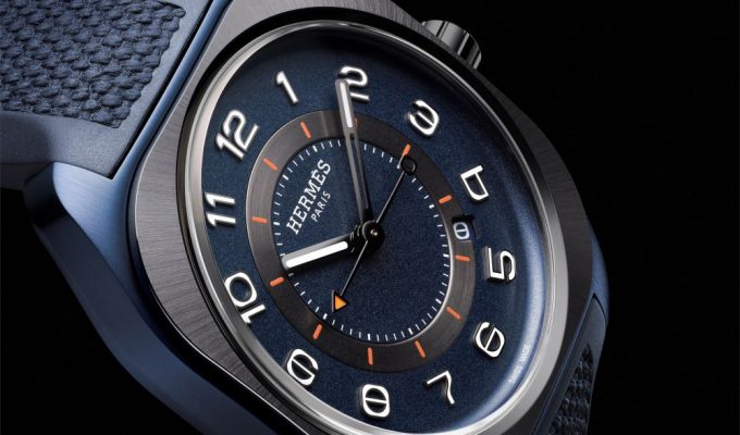 Hermes H08 blue titanium case 680x400 - 深邃蓝调 Hermès H08 腕表 更显动感魅力
