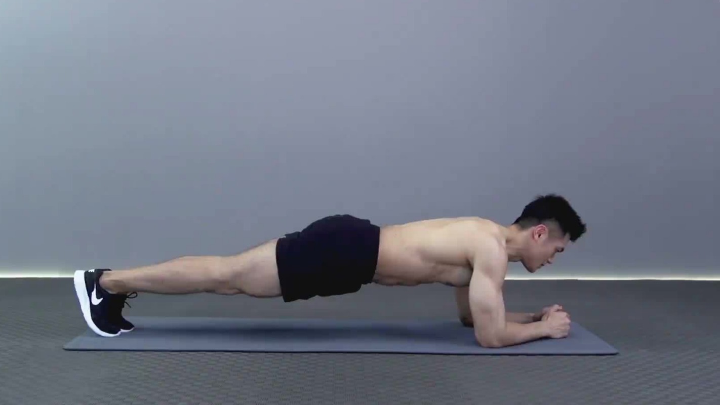 the upper body core exercise a combination that can be easily controlled even if you are over 40 1 - 温和版上半身核心锻炼，年过40也能轻松驾驭！