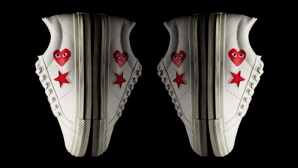 Converse x PLAY Comme des Garcons One Star white - Converse x PLAY Comme des Garçons One Star 经典帆布鞋的趣味面