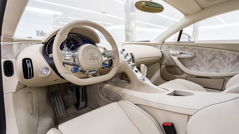 Hermes Edition Bugatti Chiron interior - Hermès、Paul Smith 都推出过汽车！回顾时尚品牌加持的车款