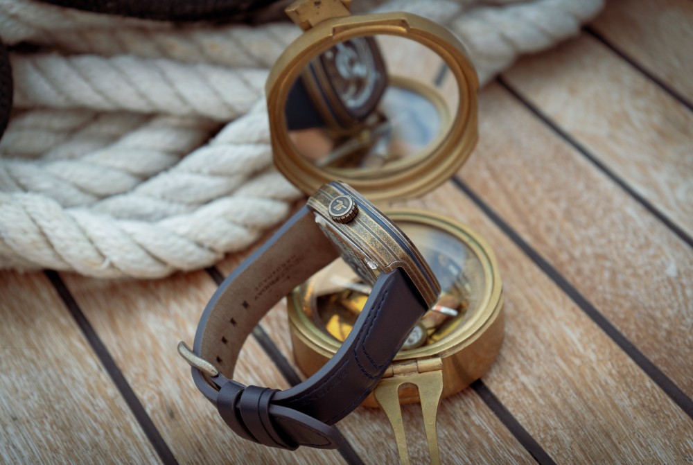 SEVENFRIDAY PS1 04 antique brass - SEVENFRIDAY PS1/04 航海风格腕表换上复古黄铜外壳! SEVENFRIDAY PS1 04 antique brass - SEVENFRIDAY PS1/04 航海风格腕表换上复古黄铜外壳!