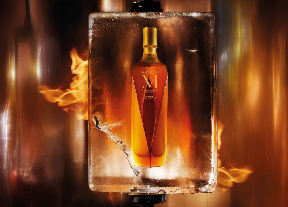 The Macallan M Copper Landscape A Credit Photography by Nick Knight - M Collection 系列威士忌，带你进入 The Macallan 的世界