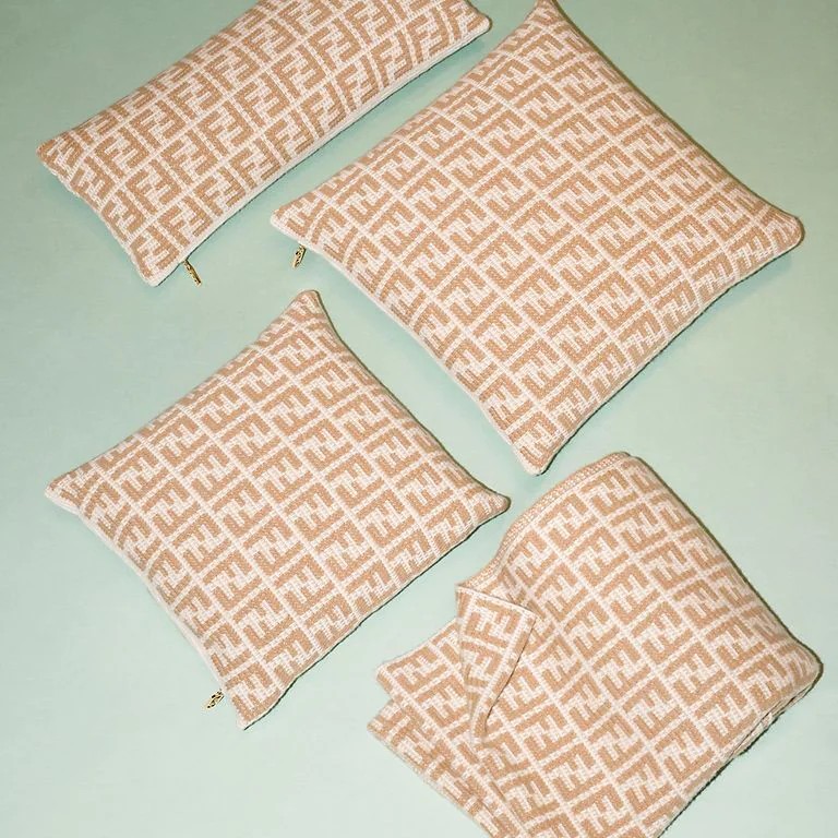 FENDI Home Decor Lifestyle Accessories textile - 买得到的品味！FENDI 首个家居装饰系列登场
