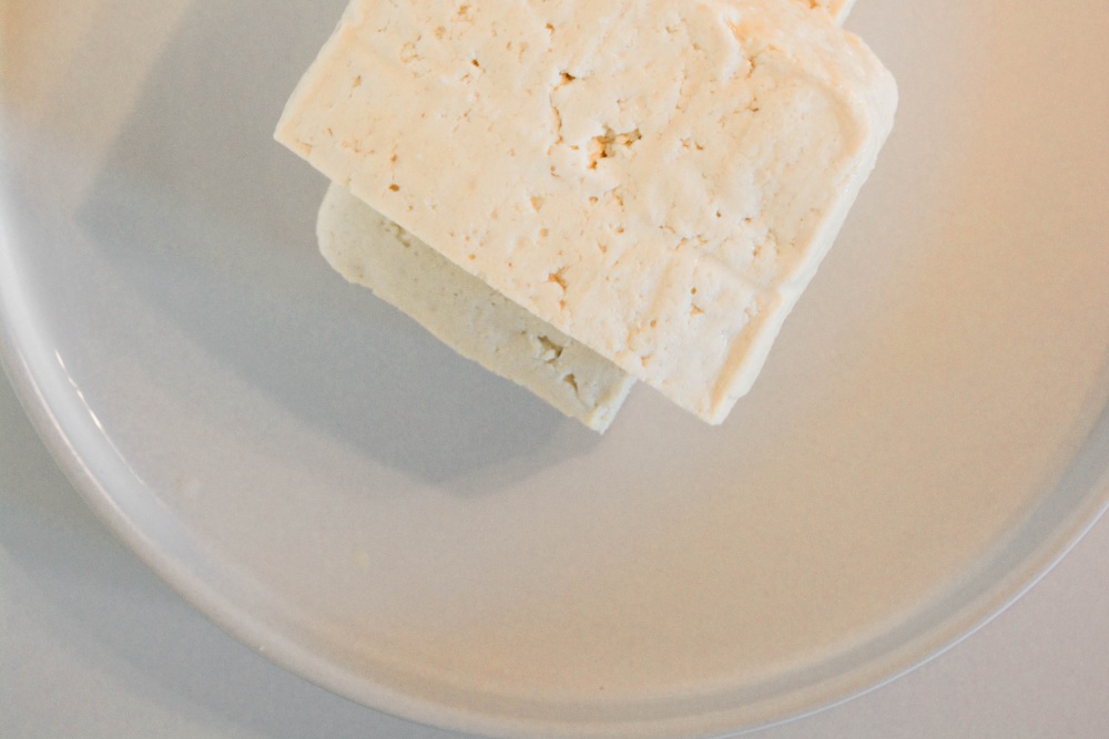 tofu plant protein - 素食者如何补充蛋白质？5种优质植物蛋白质来源