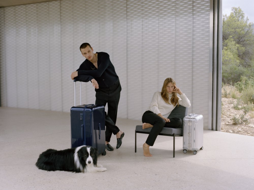 This Holiday Session with RIMOWA Travel - Holiday Season with RIMOWA：伴你欢度每个假日时光