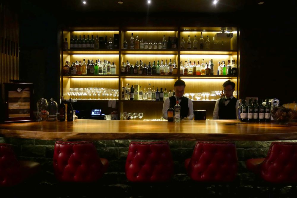 bar shake kl bar seat - 日式酒吧 Bar Shake 追求完美鸡尾酒
