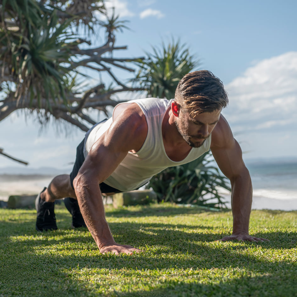 Chris Hemsworth Centr fitness app 4 - 雷神 Chris Hemsworth 健身计划大公开！邀你一起在家锻炼