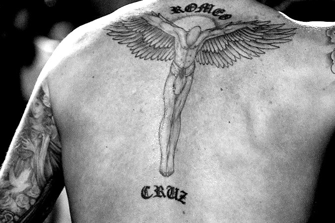 David Beckham Tattoos 007 - 揭秘万人迷 David Beckham 纹身背后的故事