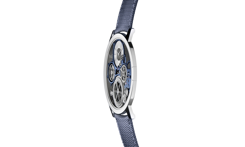 Piaget Altiplano Ultimate Concept Blue G0A45502 Profile - [独家专访]  深入了解 Piaget 仅仅 2毫米厚度的改革性超薄腕表