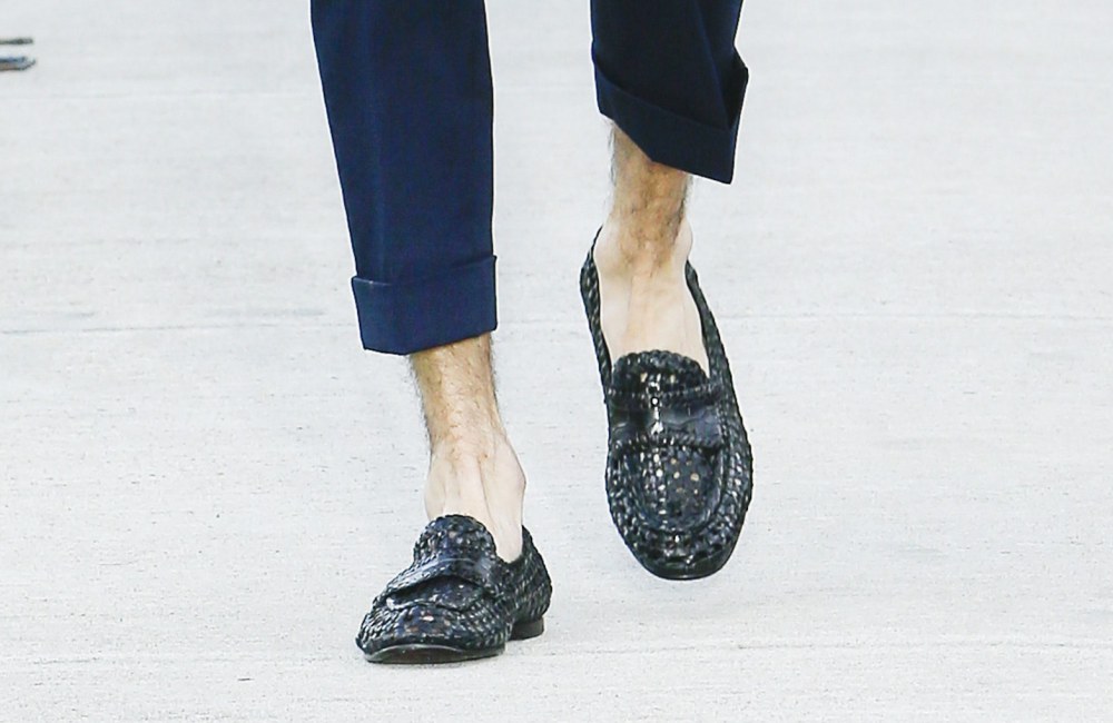mens footwear trend spring 2020 loafers 003 - 聚焦2021春夏时装秀：男装鞋履新趋势