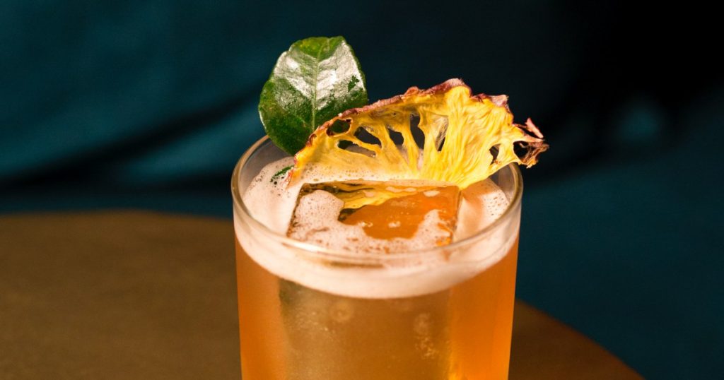 learn these cny cocktails from asia 50 best bars winners jigger pony 002 1024x538 - Souls
