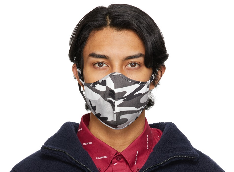 mens fashion accesories face mask balenciaga camo - 口罩戴出时尚感