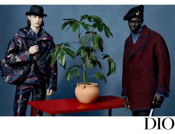 dior winter potted plant in the middle 600x460 - DIOR 2021冬季男装系列，迷人时尚正式推出！