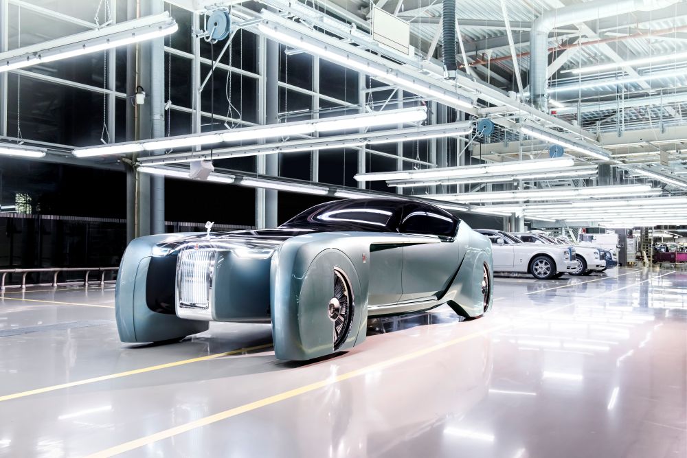 vision next 100 front - [K's Exclusive] Rolls-Royce 历史性公告：推出纯电动车 “闪灵”！