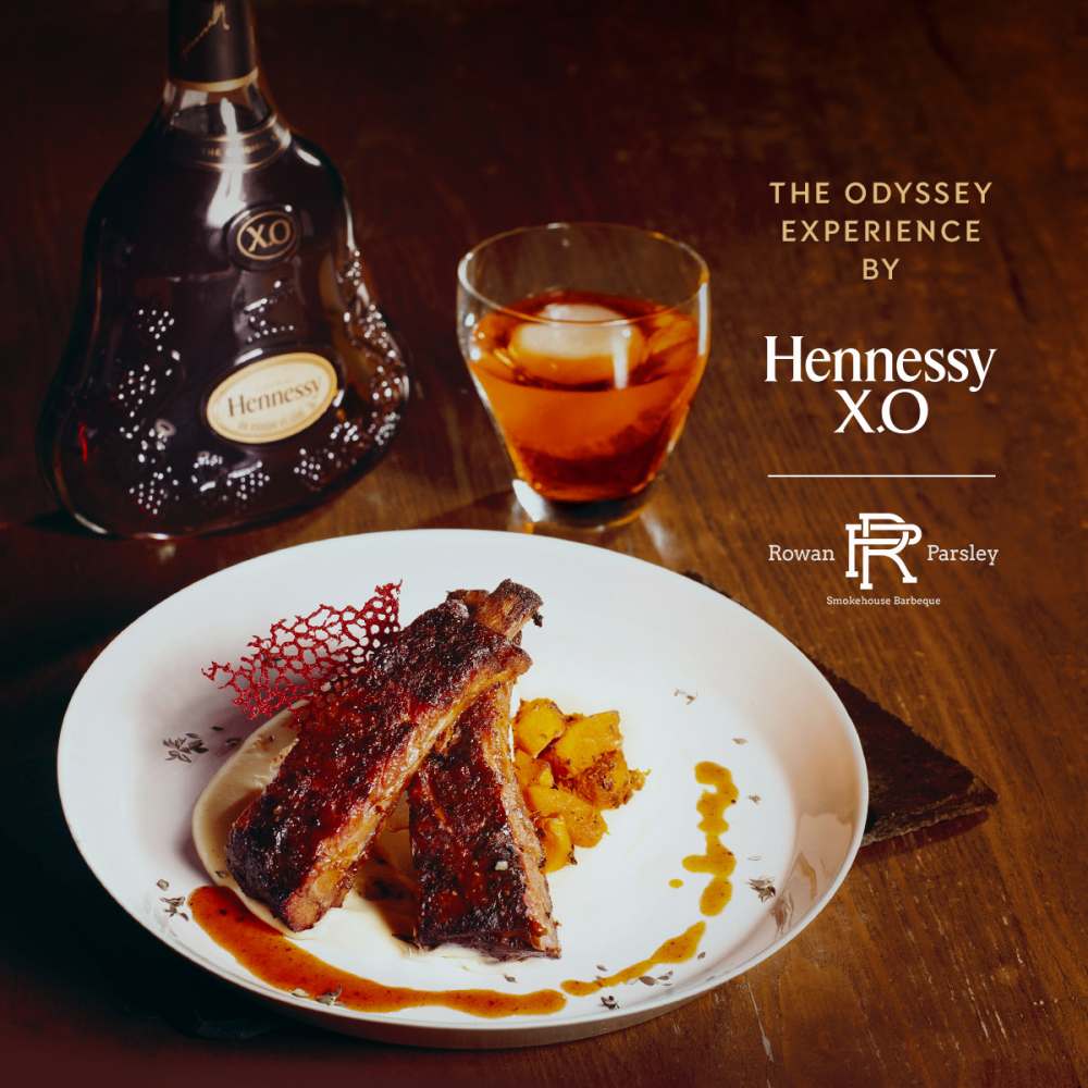 Restaurant Rowan - 搭配 HENNESSY X.O 品尝一顿 Odyssey 套餐，让你尽情沉浸在美食和美酒中！
