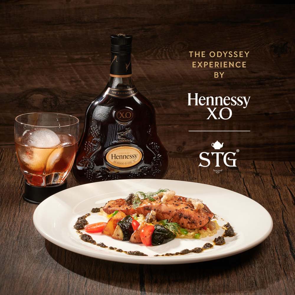 Restaurant STG - 搭配 HENNESSY X.O 品尝一顿 Odyssey 套餐，让你尽情沉浸在美食和美酒中！