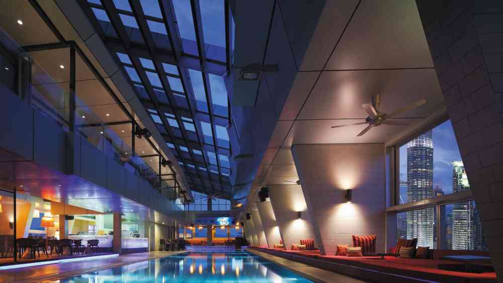 skybar traders hotel03 - 推荐7大高级酒店酒吧，气氛感100分！