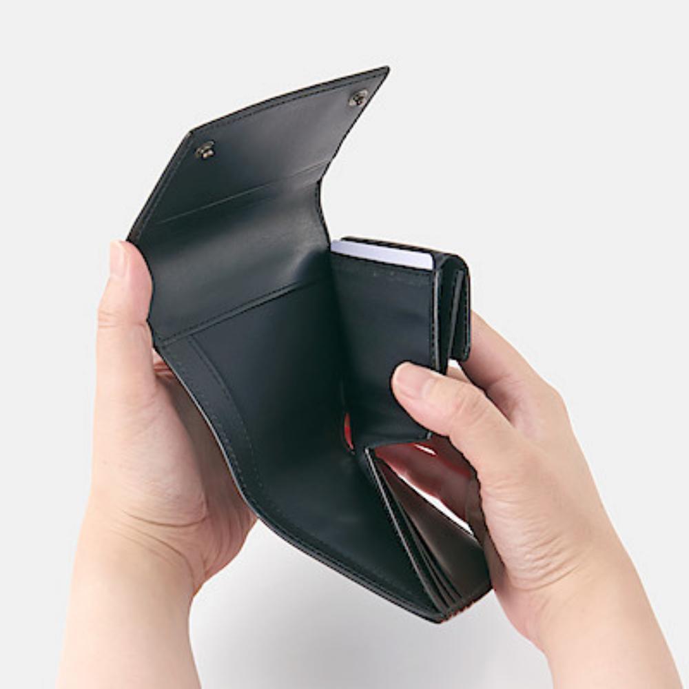 italian vegetable tanned leather foldable wallet 3 - 送给极简主义者的时尚礼物：给你的朋友送上实用又简单的礼物吧！