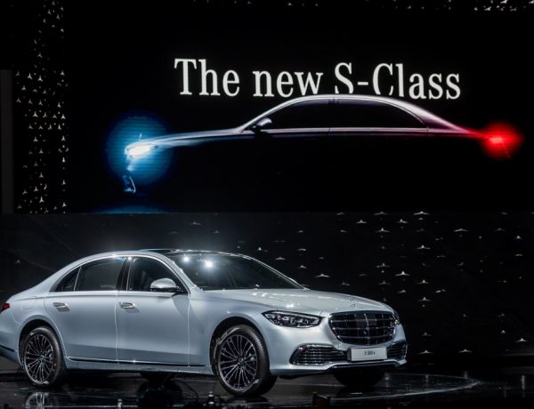 mercedes benz s class cover 600x460 - Mercedes-Benz 推出S-Class轿车，缔造豪华汽车的顶峰！