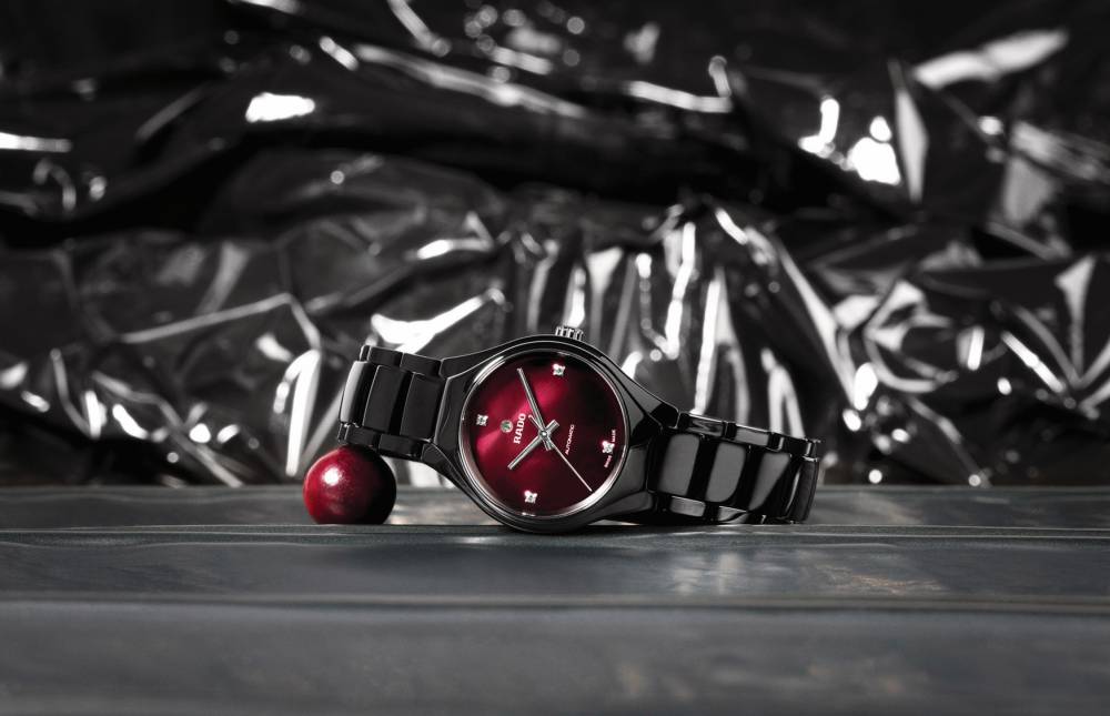 rado red focus 5 - Rado 瑞士表的红色态度：三枚极具鲜明个性的红盘腕表！