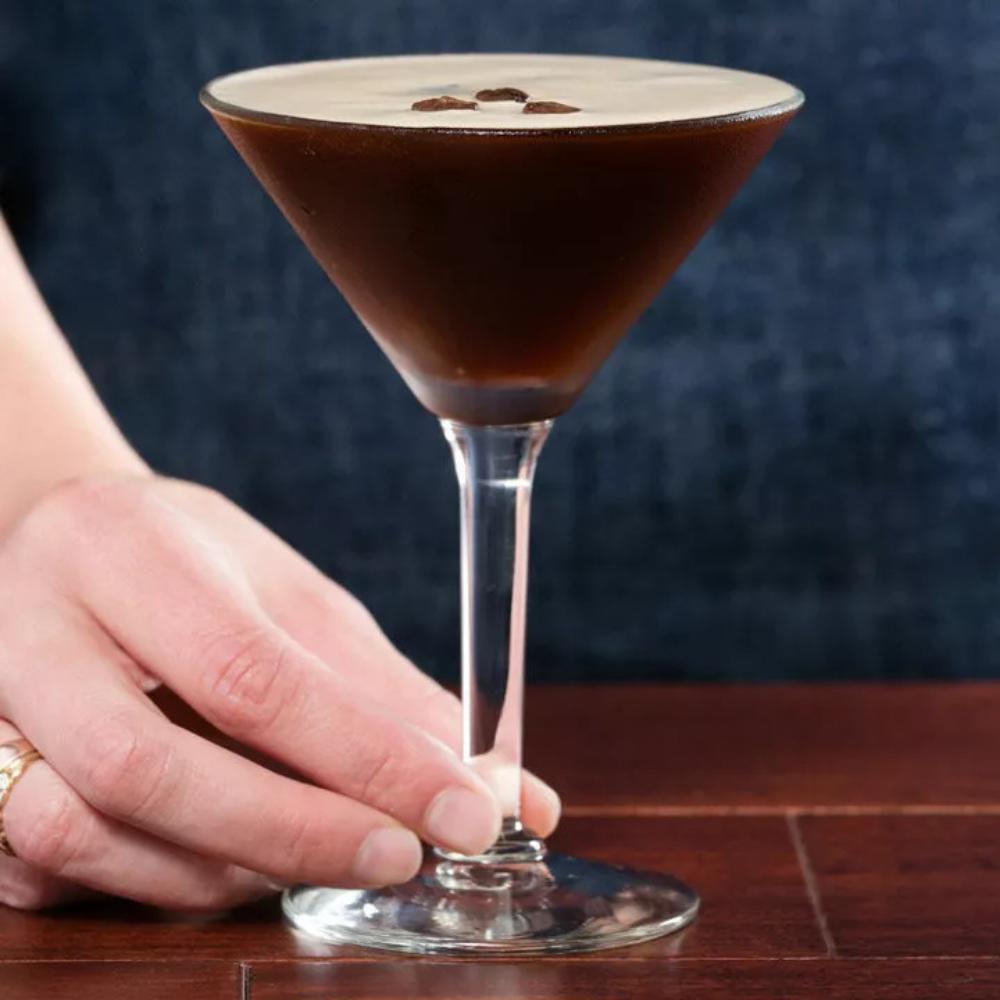 the perfect combination of two modern drinks 5 coffee cocktail recipes 04 - 现代两大饮品的完美结合：5款咖啡鸡尾酒调法
