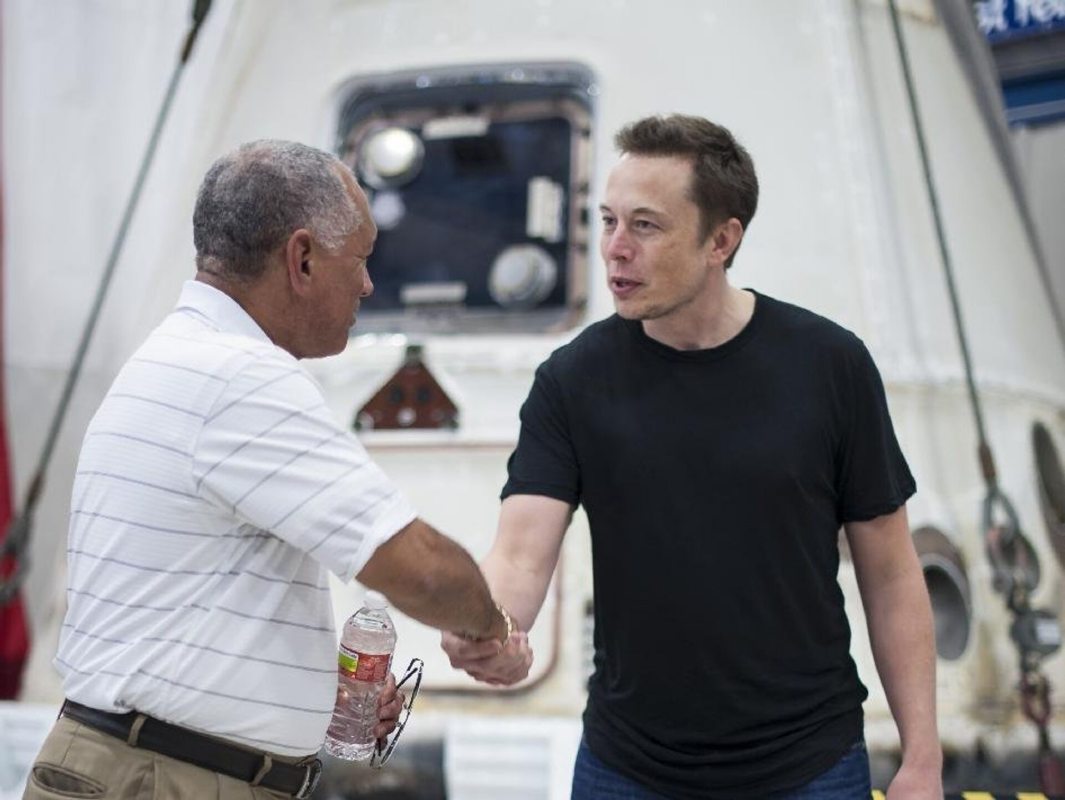 elon musk do not agree wfh 4 - 全世界都在提倡“居家工作”，但 Elon Musk 竟然出奇捍卫传统？