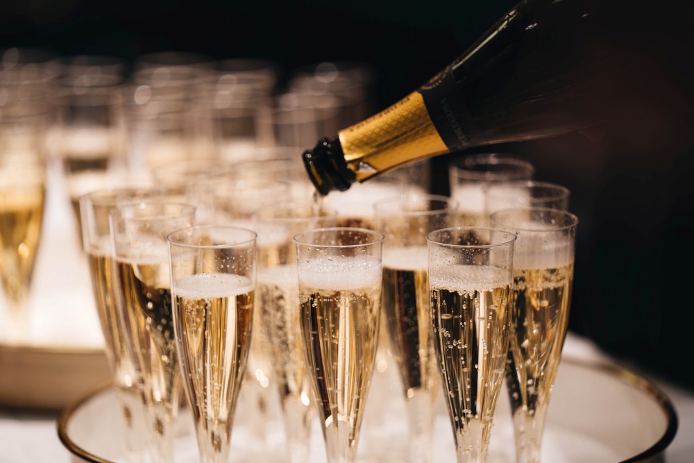 best champgane - 行家认可的10大顶级香槟品牌