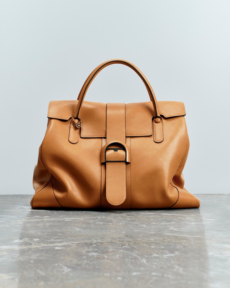 Delvaux: Delvaux Collaborates With JEANCOLONNA On A New L'XXL Bag -  Luxferity